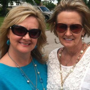 Meet your Posher, Gail